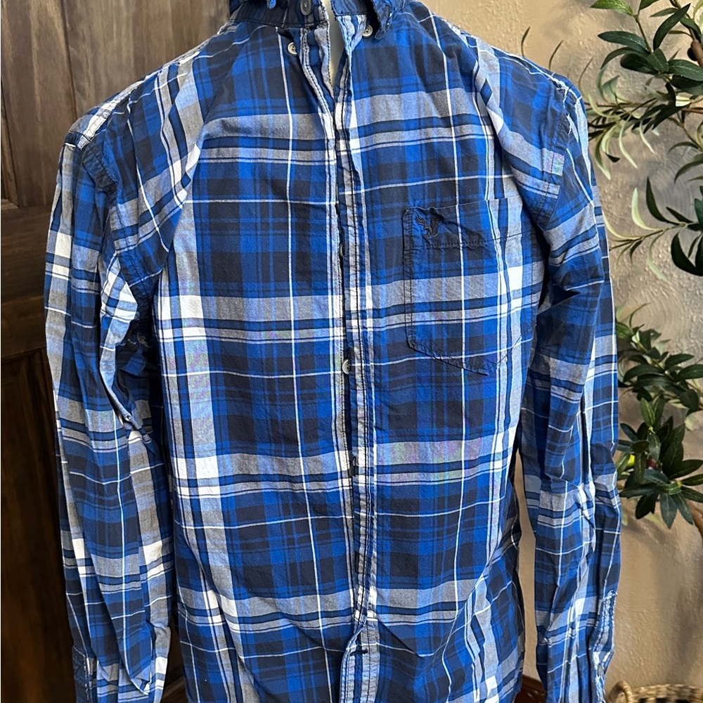 American Eagle Outfitters Blue plaid Casual button down Mens Shirt M